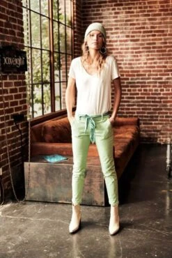 Pantalon FREEMAN PORTER CLAUDIA FELICITA Green 10 Pantalon FREEMAN PORTER CLAUDIA FELICITA Green -Femme Mode Vêtements Magasin freeman 25517 fele23 f1150 3