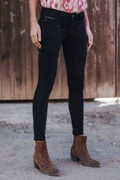 Jean FREEMAN T.PORTER ALEXA CROPPED Black -Femme Mode Vêtements Magasin freeman porter 23046 1