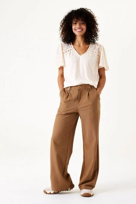 Tee-shirt GARCIA UNI DENTELLE White 4 Tee-shirt GARCIA UNI DENTELLE White – Image 2