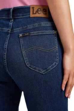 Jean LEE ULTRA LUX COMFORT STRAIGHT Greet The Day 11 Jean LEE ULTRA LUX COMFORT STRAIGHT Greet The Day -Femme Mode Vêtements Magasin lee 112350785 1 6