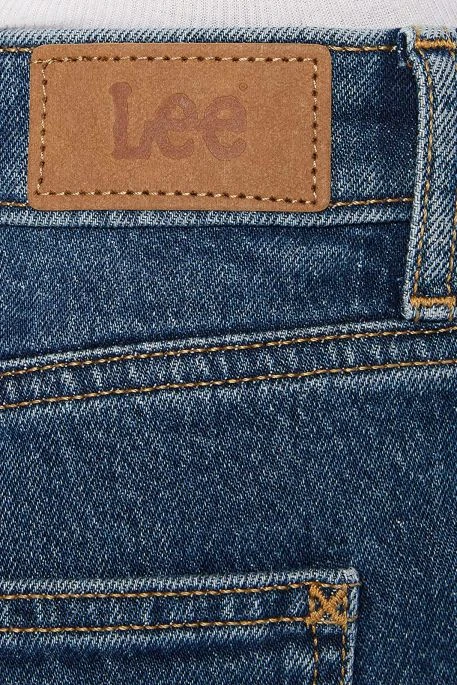 Jean LEE CAROLL Dark Ruby 6 Jean LEE CAROLL Dark Ruby – Image 4