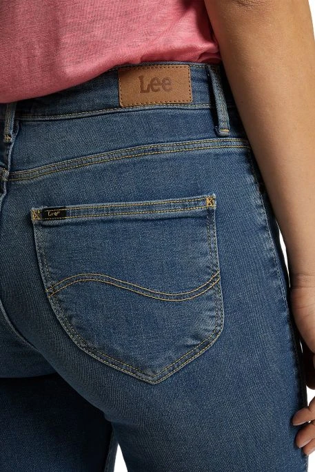 Jean LEE BREESE Mid Worn 6 Jean LEE BREESE Mid Worn – Image 4