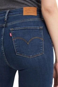 Jean LEVIS® 721™ SKINNY Dark Indigo -Femme Mode Vêtements Magasin levis 18882 05 40 5