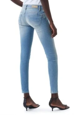 Jeans SALSA WONDER PUSH UP SKINNY Blue -Femme Mode Vêtements Magasin salsa 123178 8502 4
