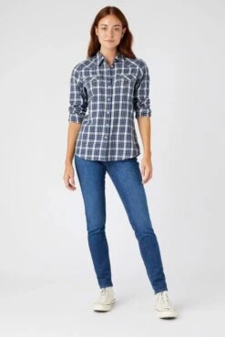 Jeans WRANGLER MED SKINNY Good Life -Femme Mode Vêtements Magasin wrangler w28k xr 44p 2