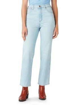 Jeans WRANGLER WILD In Bright Cloud 9 Jeans WRANGLER WILD In Bright Cloud -Femme Mode Vêtements Magasin wrangler w2h2 238 33a 1